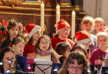 Kinder des Musikprojekts bei der "Weihnachtsbäckerei" (30.11.2025)